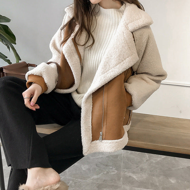 Fleece-Lined Women's Jacket for Comfort and Warmth