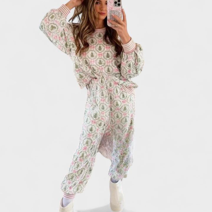 Chloe | Cosy Christmas bow print pyjama set
