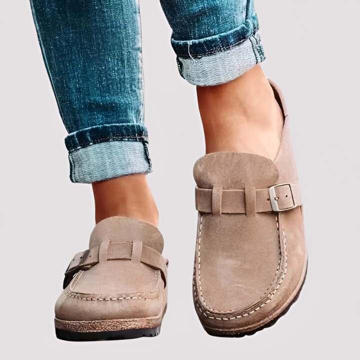 Iris | Casual Shoes with Style