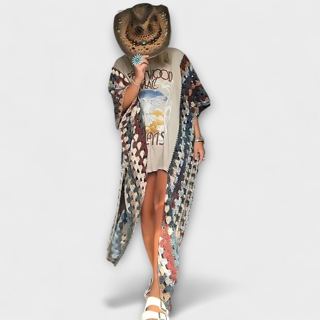 Molly – Cardina Crochet T-Shirt