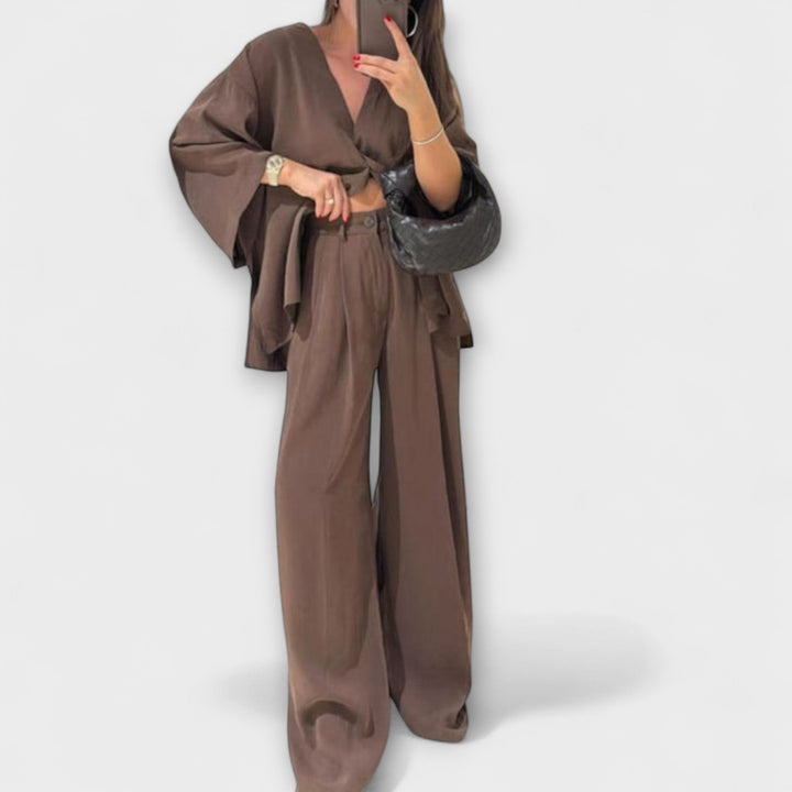 Jacqueline - Casual V-Neck Top and Trousers Duo