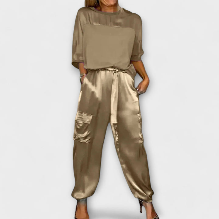 Daisy - Two-Piece Silk Set