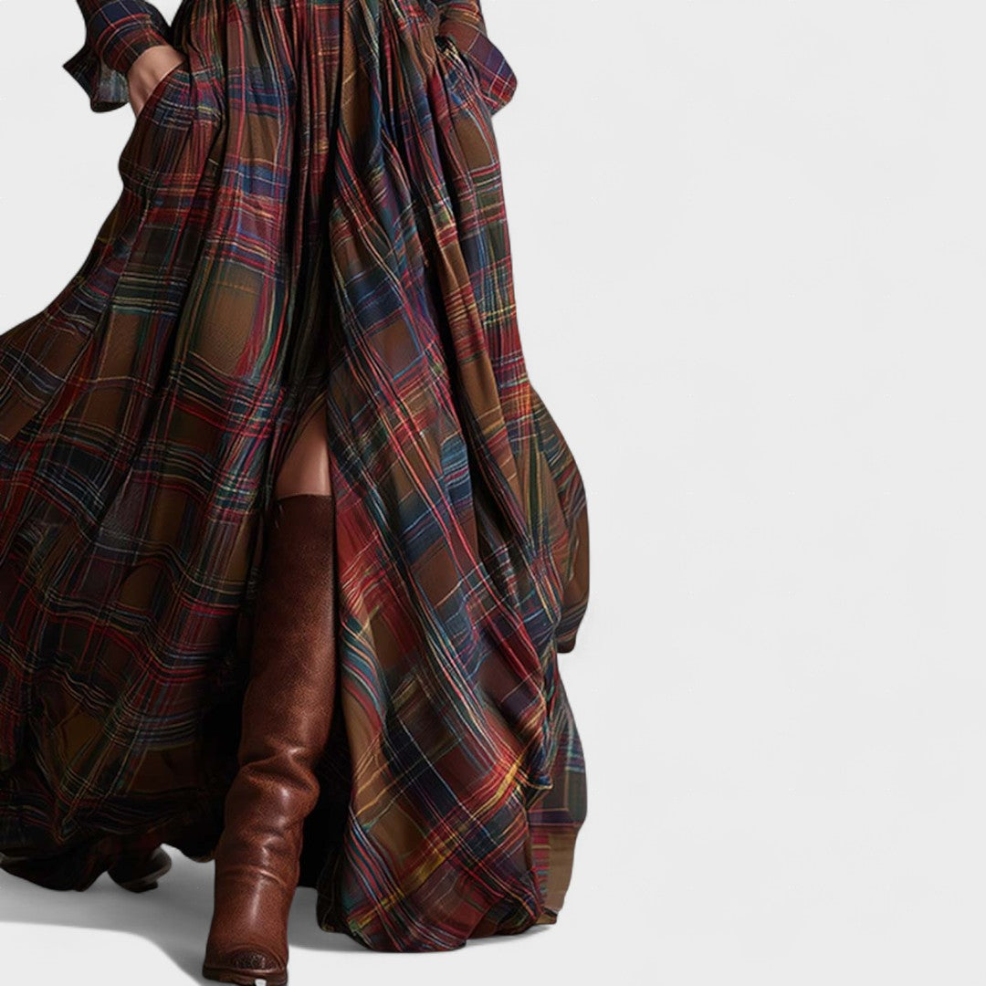 Clara | Maxi dress with belt and tartan pattern