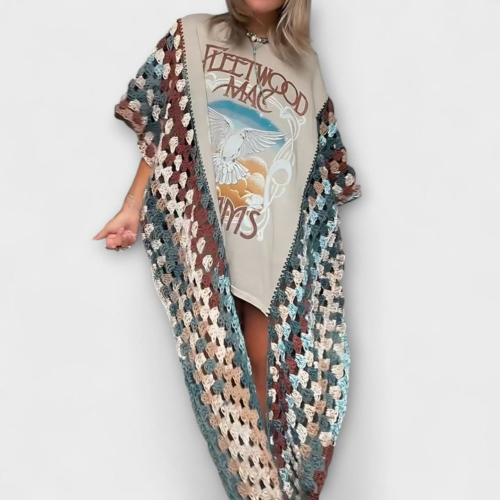 Molly – Cardina Crochet T-Shirt