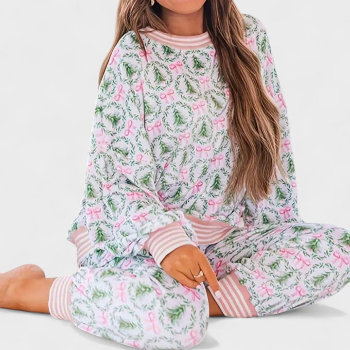 Chloe | Cosy Christmas bow print pyjama set