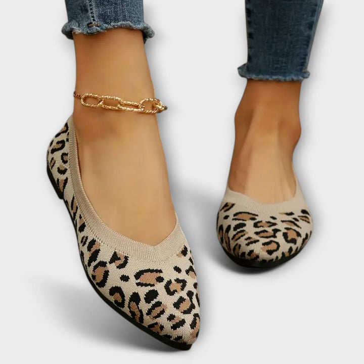 Leopard Print Pointed Flats