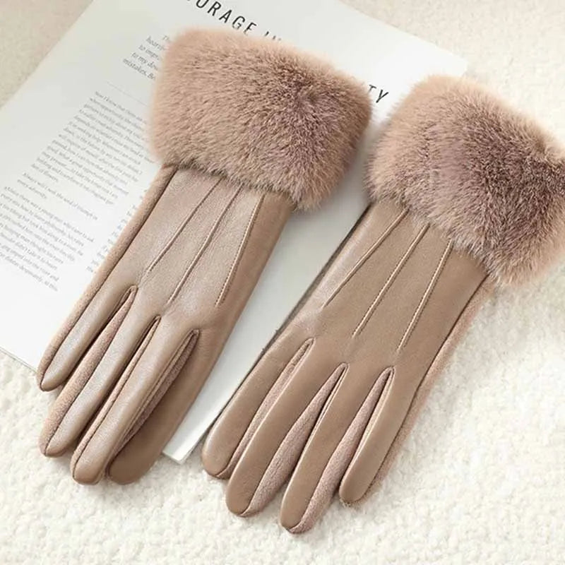 St. Claire | Faux Fur Trimmed Gloves