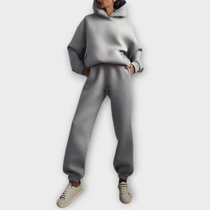 Kristine - Comfortable Tracksuit