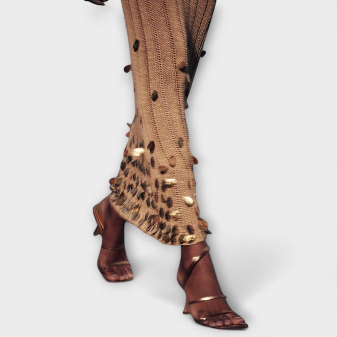 Kathleen - Goldigs Maxi Dress in Knit