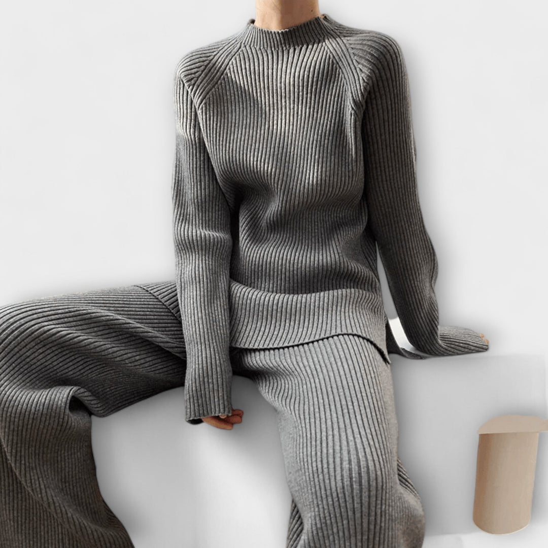 Albertina – 2-piece Cosy set in ribbed knit