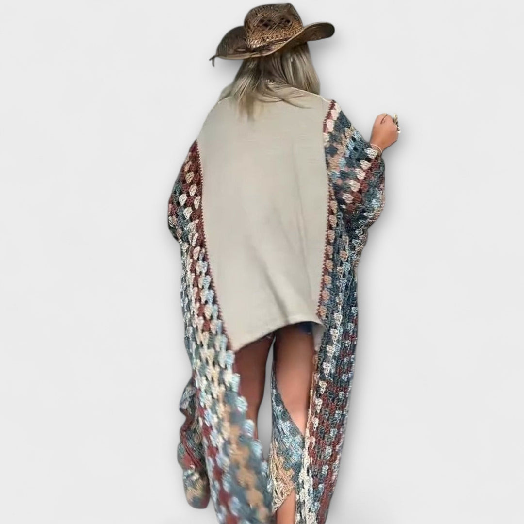 Molly – Cardina Crochet T-Shirt