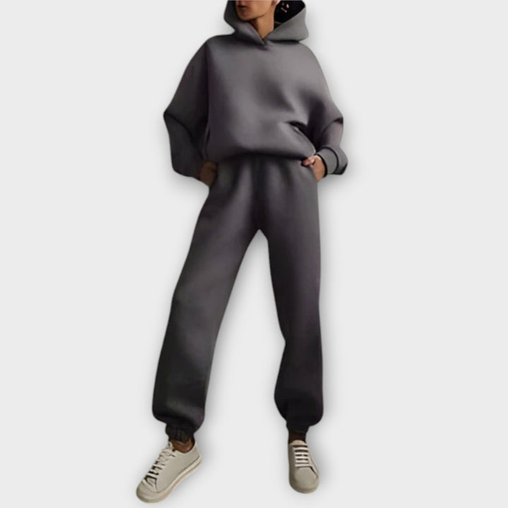 Kristine - Comfortable Tracksuit
