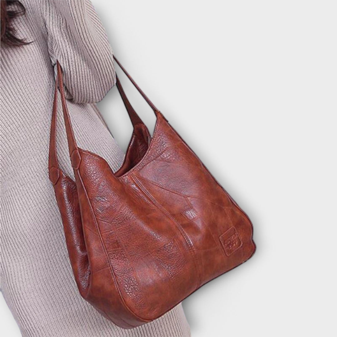 Léora. - Vintage Leather Bag