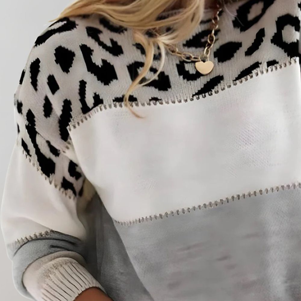 Sara | Casual Sweater with Leopard Print