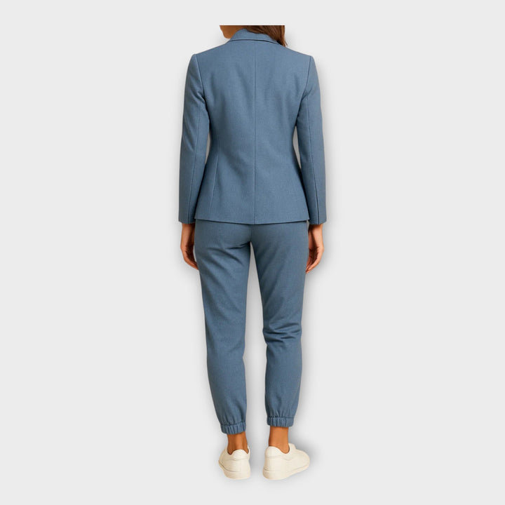 Nikol - Women's Suit with Blazer and Jogger Trousers
