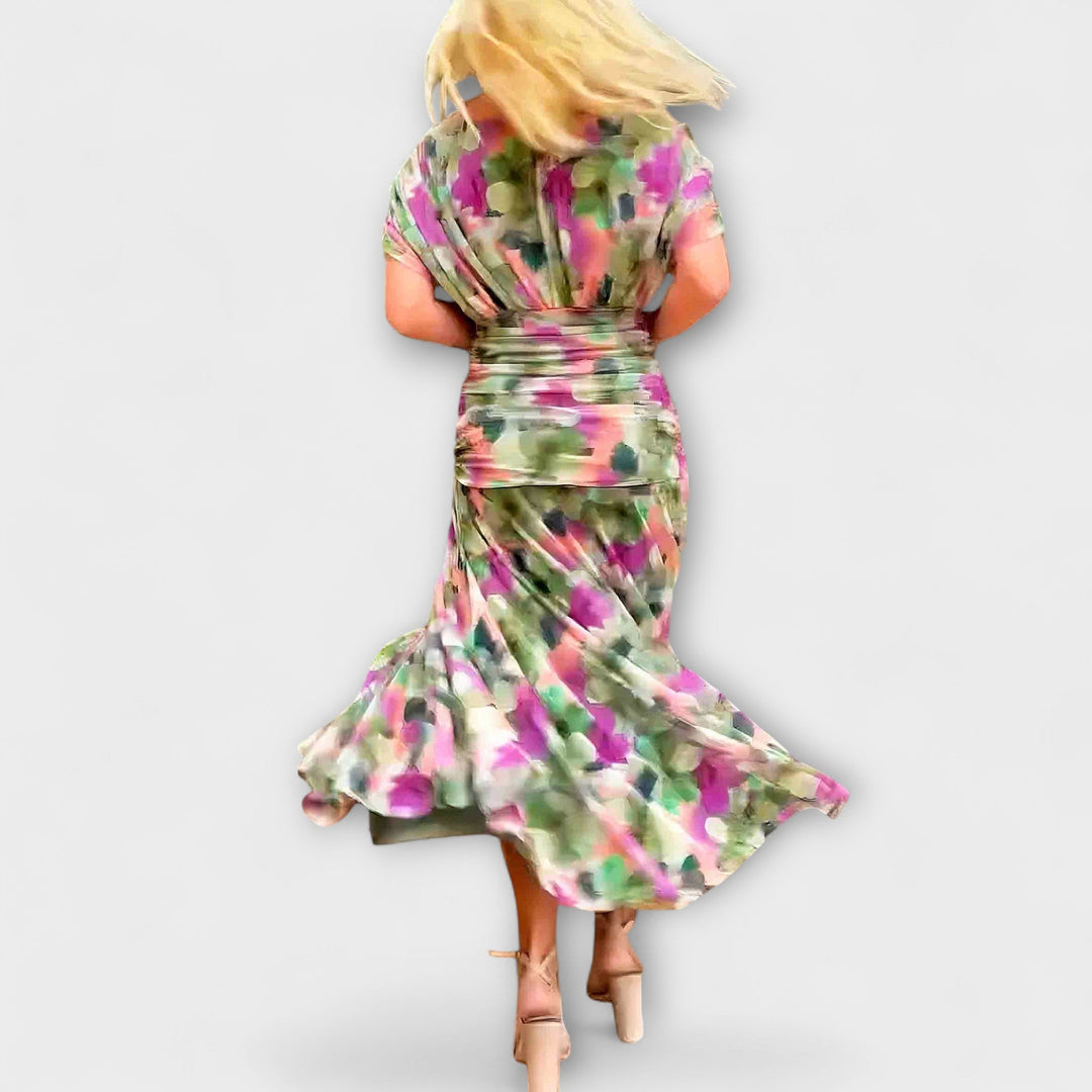 Aurora – Stylish Maxi Dress with V-Neck