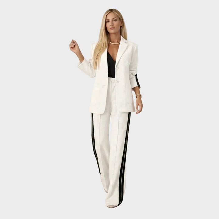 Ewa - Suit with Tailored Blazer