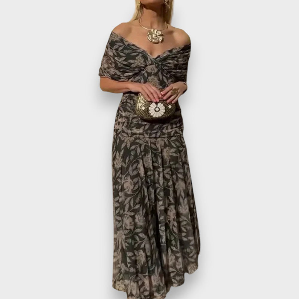 Malia | Elegant Dress with V-Neck