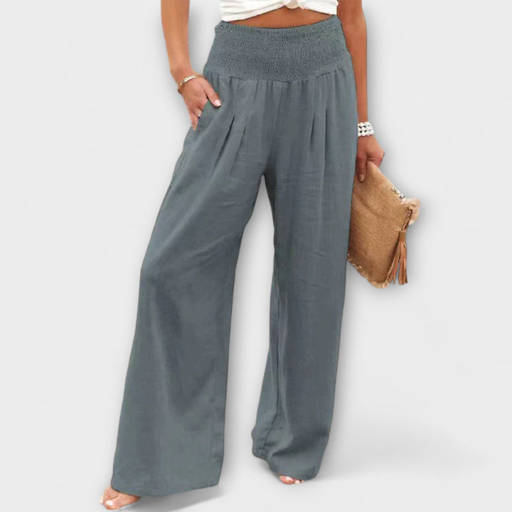 Julie – the airy and elegant trousers