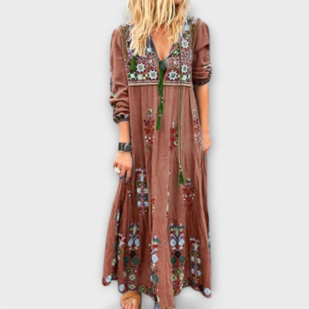 Vivi - Lässig’s Boho Linen Maxi Dress