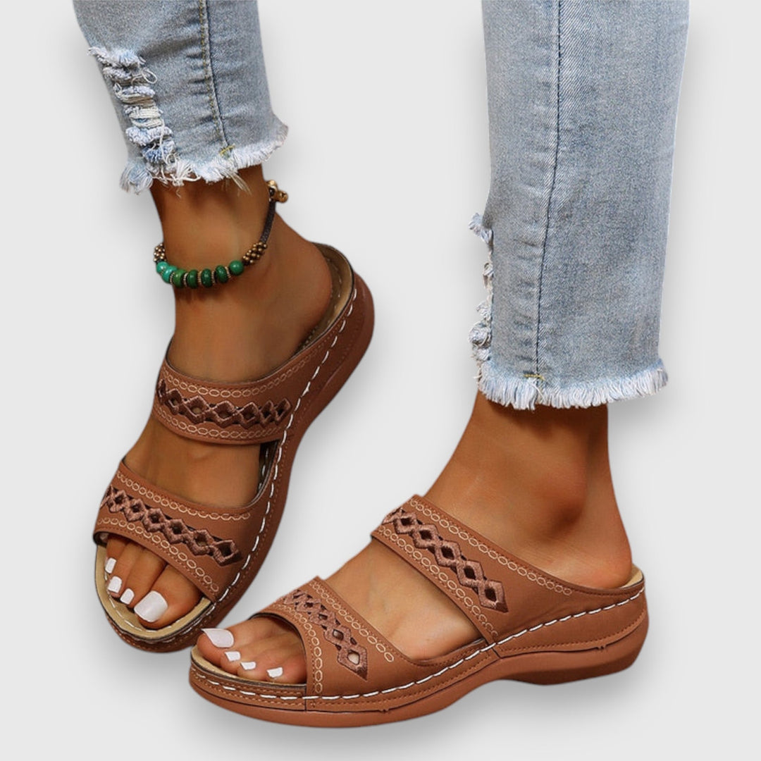 Heidi – Orthopaedic Sandal