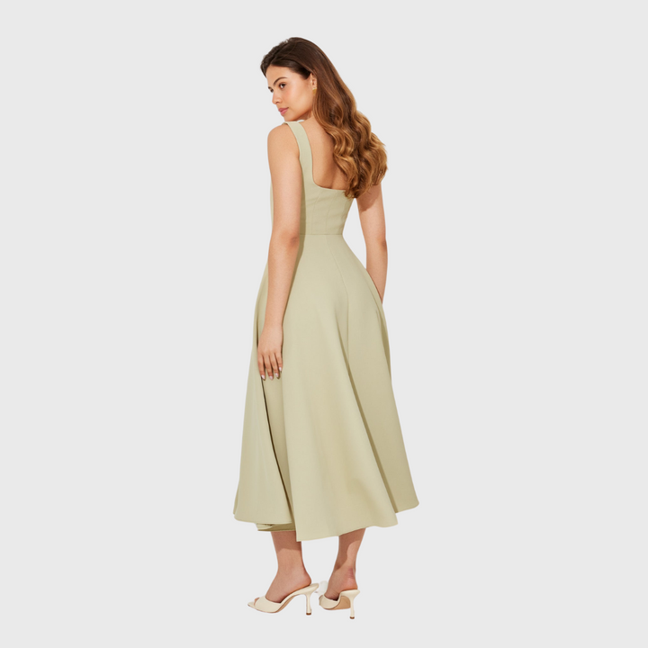 Amelia | Timeless Flowing Midi Dress