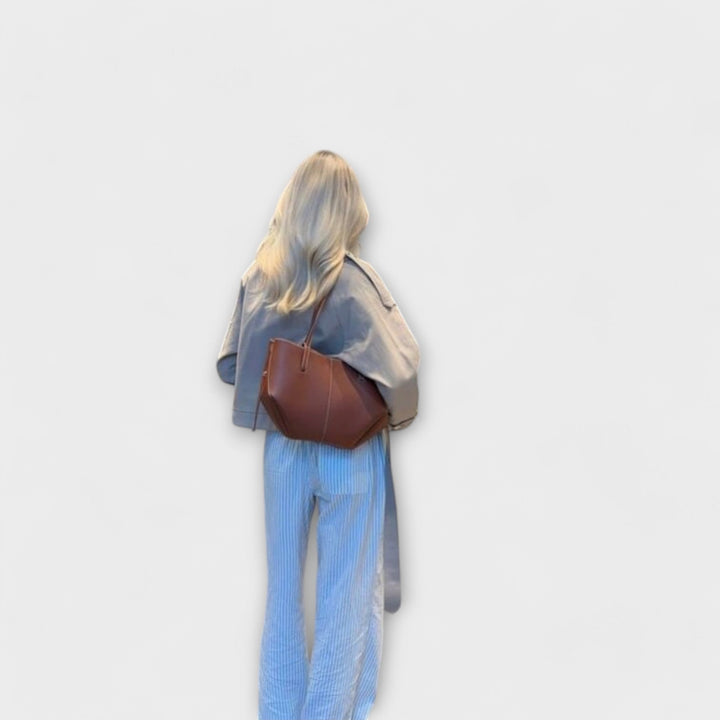 Léora – Vintage Tote Bag