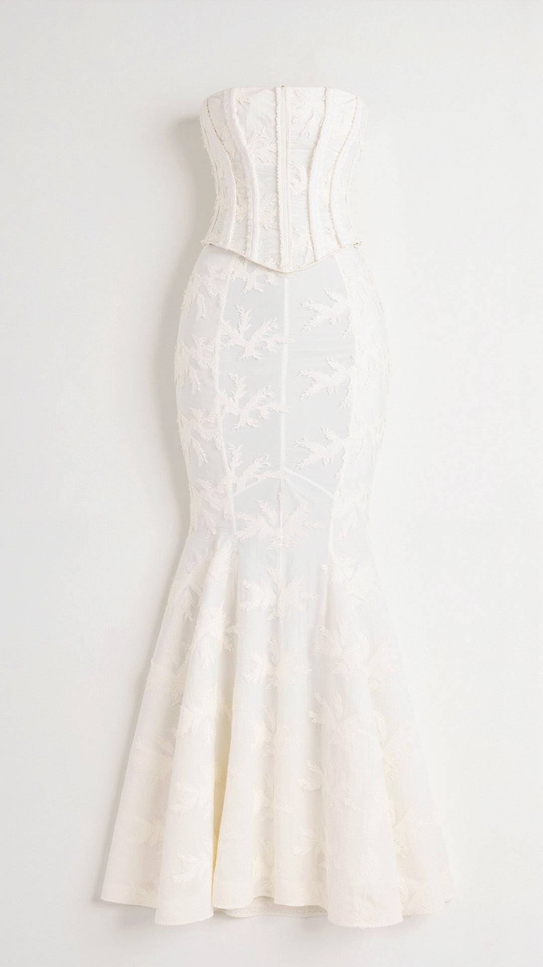Beatrice Elegant Lace Maxi Dress