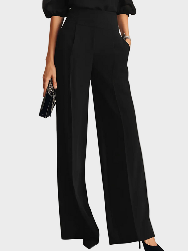 Clarisa – outfit with wide trousers