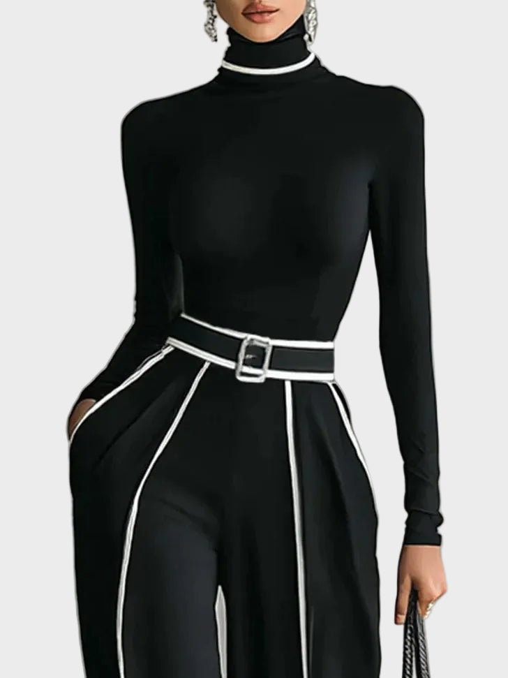 Loredana – elegant outfit with trousers