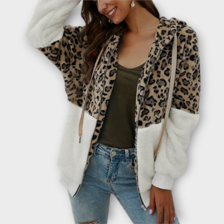 Lea - Fleece Hoodie with Leopard Design