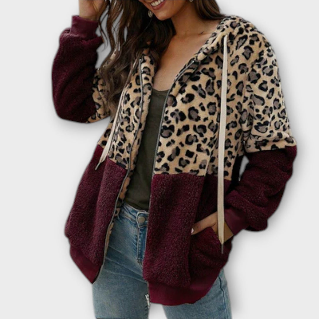 Lea - Fleece Hoodie with Leopard Design