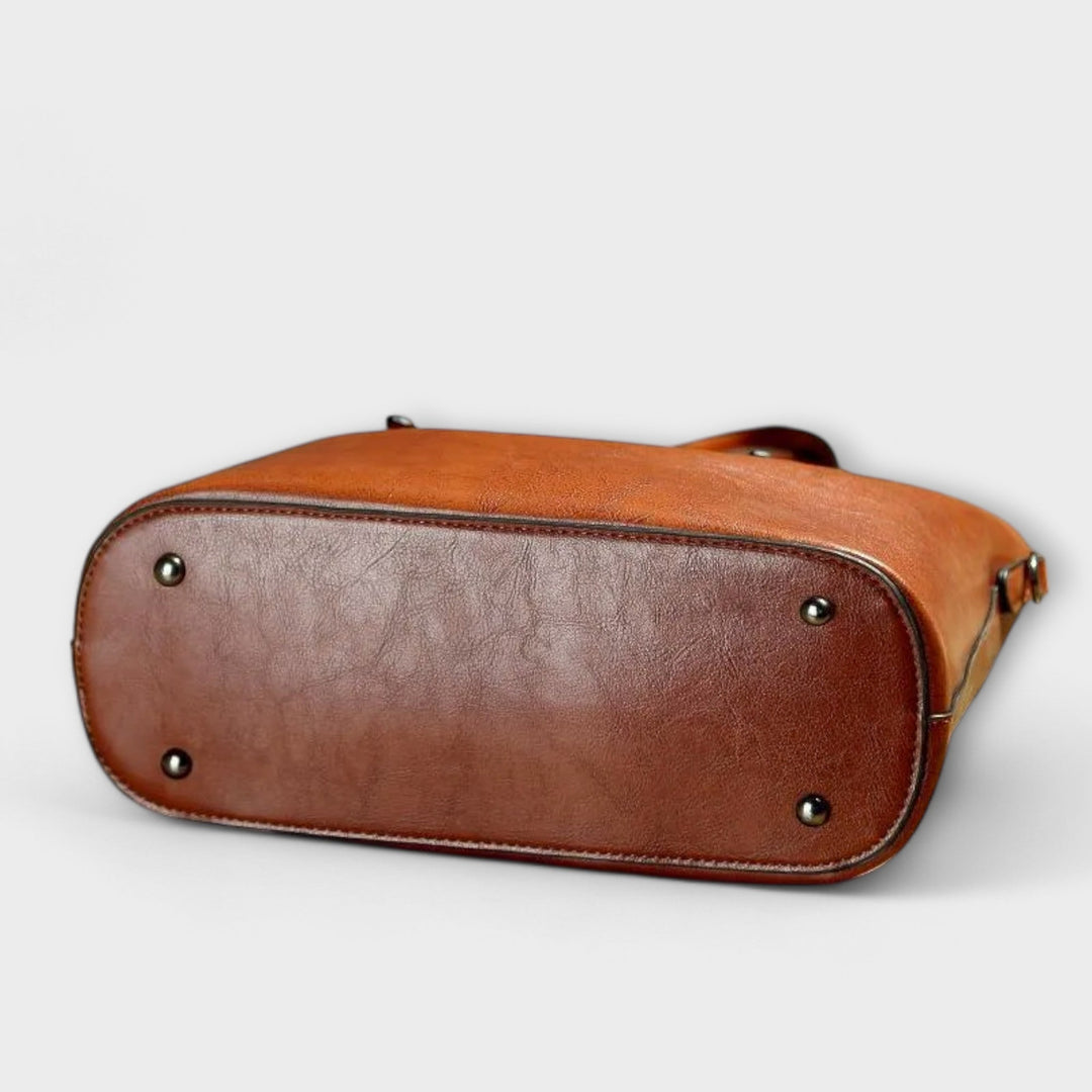 Léora. - Vintage Crossbody Bag