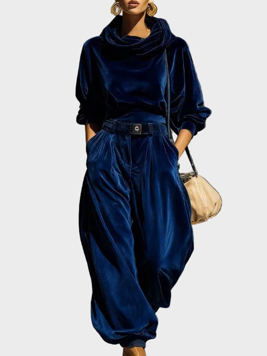 Solenne – Loose Velour Set