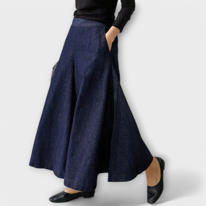 Antonia – Ladies' Trousers with Wide Waistband