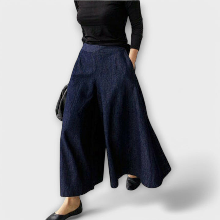 Antonia – Ladies' Trousers with Wide Waistband