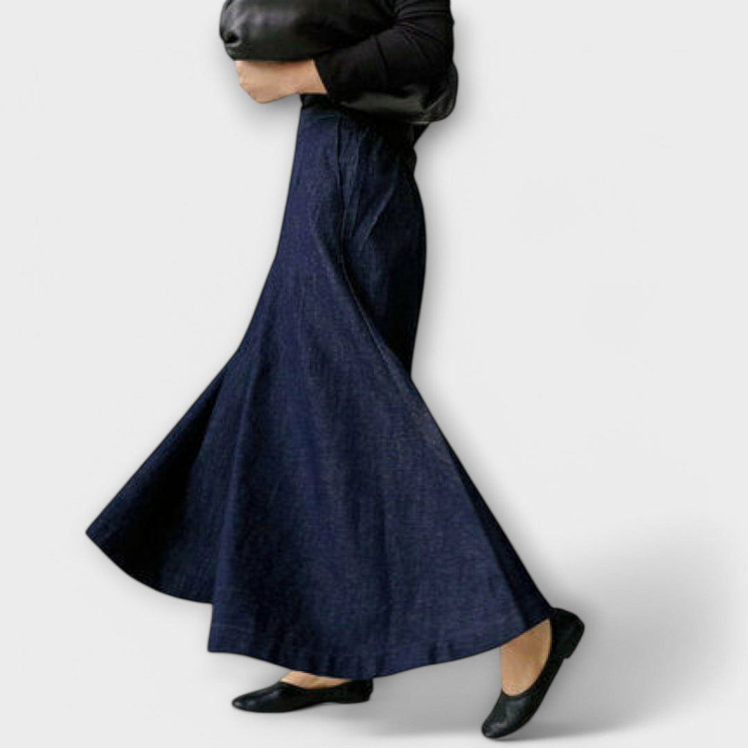 Antonia – Ladies' Trousers with Wide Waistband