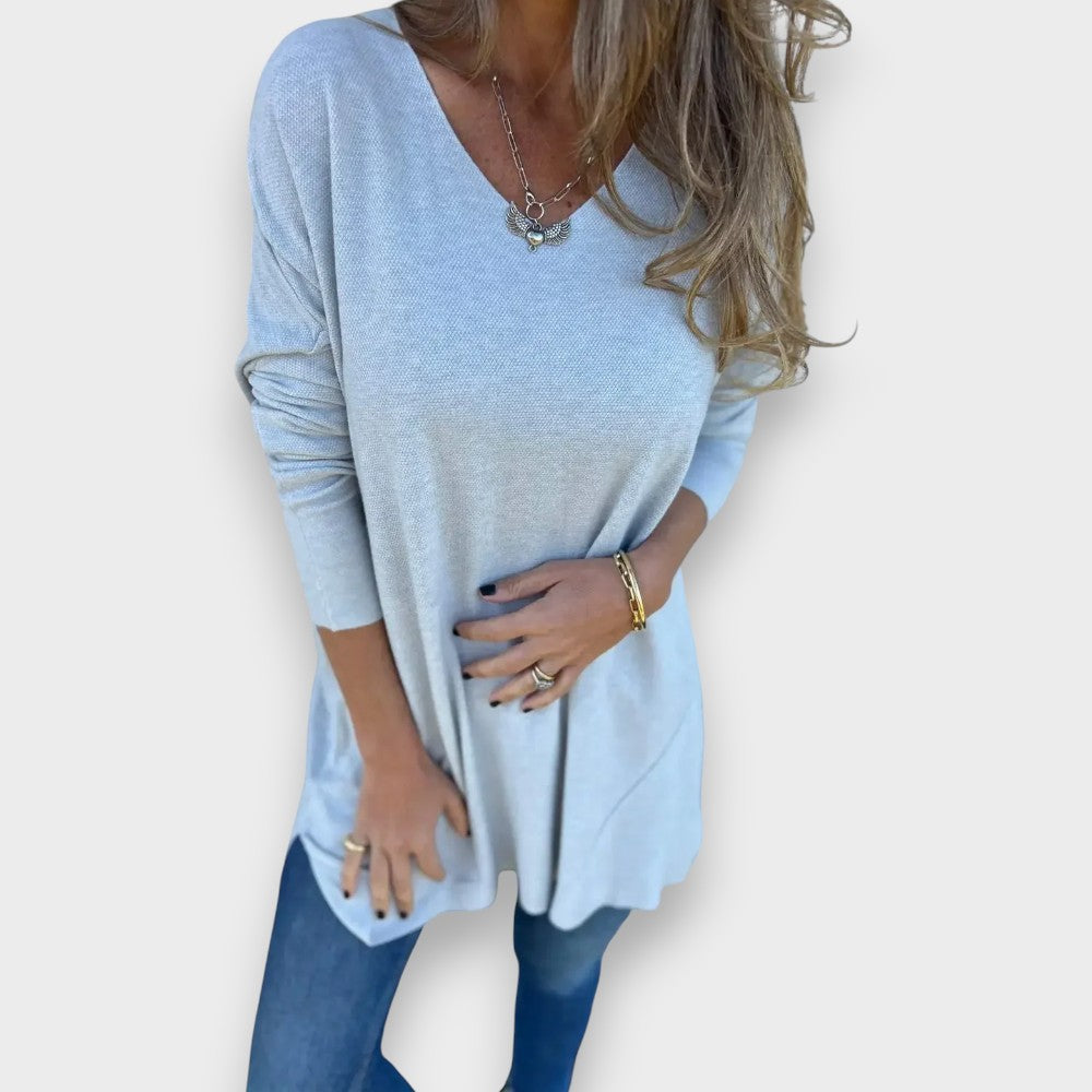 Anais | Relaxed Knit Tunic with V-Neck