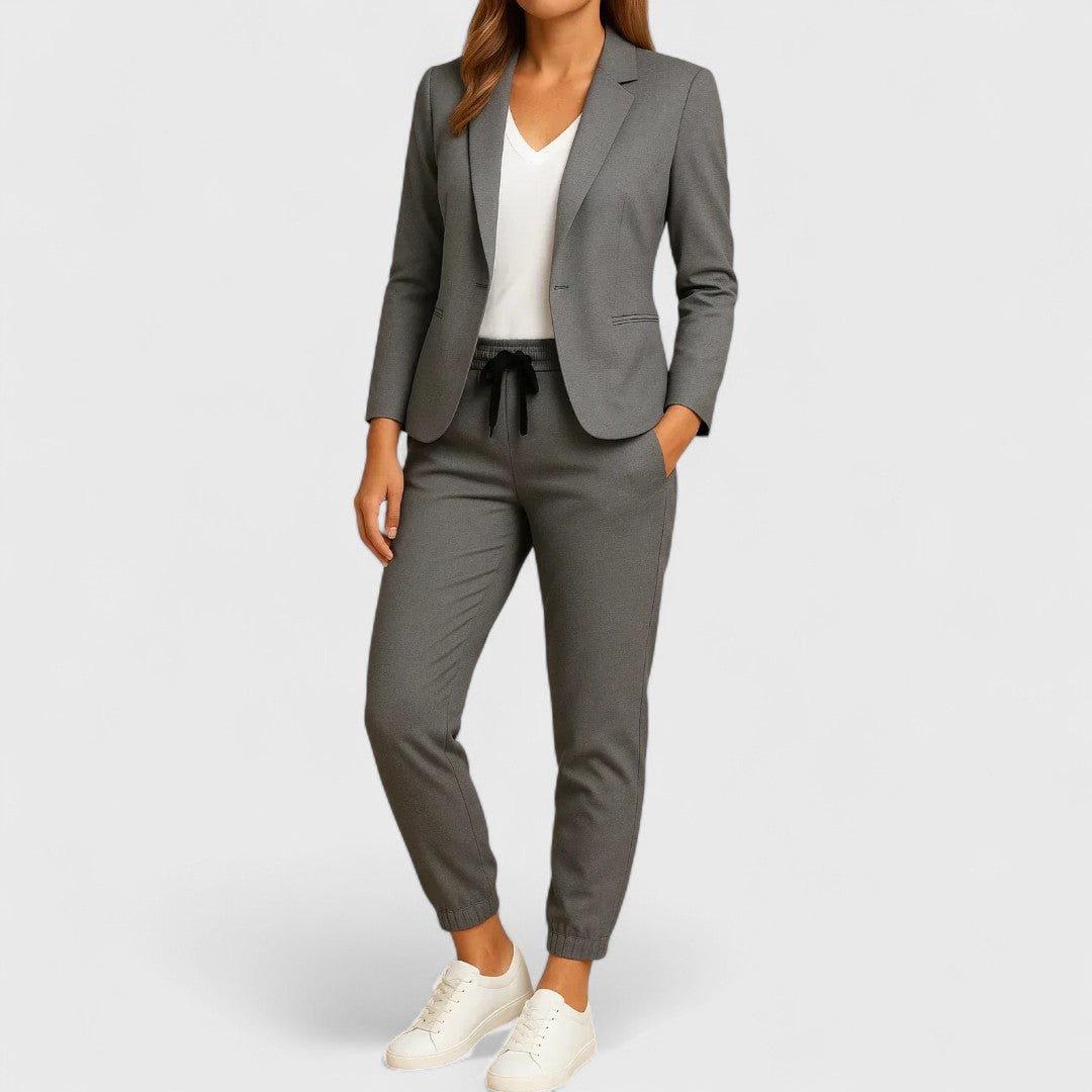 Anastazia - Elegant Set with Blazer and Trousers